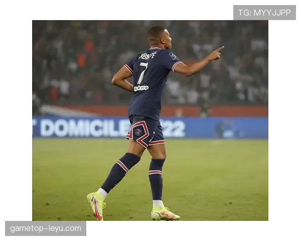 姆巴佩状态回暖,从巴黎郊区走出的天才助球队冲击冠军 姆巴佩状态回暖,从巴黎郊区走出的天才助球队冲击冠军