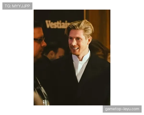 德布劳内荣膺英超最佳球员，超凡实力与领导魅力引全英瞩目